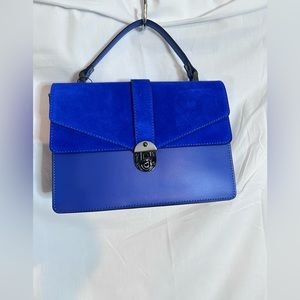Boutique Made in Italy 🇮🇹 Colbat blue Purse with gun metal hardware NWT